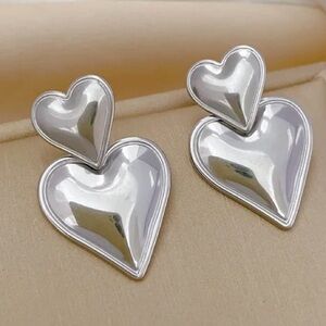 Double Heart Earrings – Silver